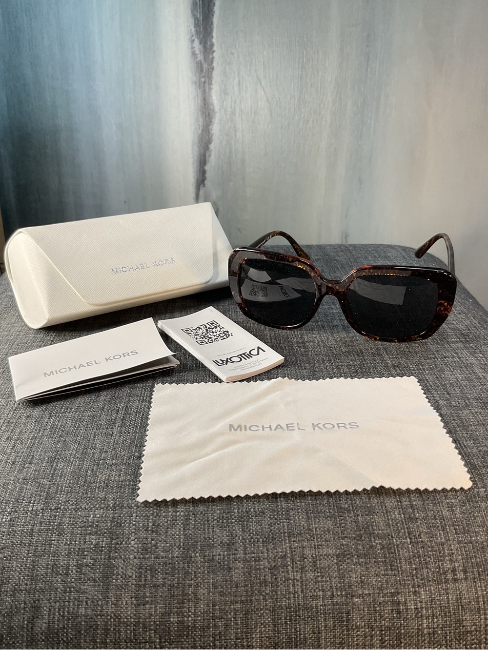 Michael Kors Manhasset MK2140 Sunglasses Tortoise MK Logo Print - Picture 3 of 9